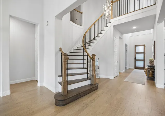 Photo 3 of Single family home for sale at 1903 Green Jasper Pl, Arlington, TX 76005 | MLS# 21330029 | Listing updated on 2026-08-02