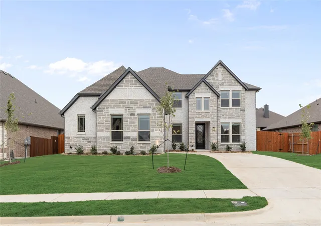 Photo 2 of Single family home for sale at 4017 Foot Hills Dr, Midlothian, TX 76065 | MLS# 21331423 | Listing updated on 2026-09-11