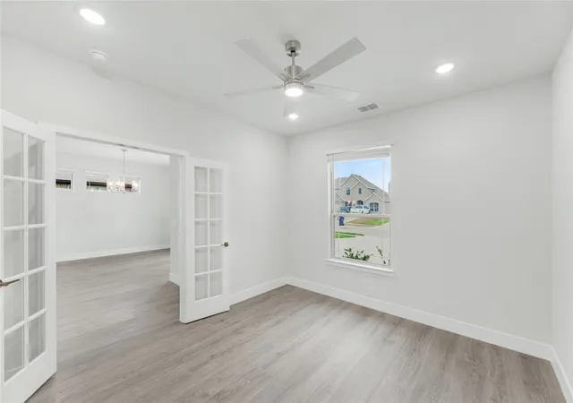 Photo 3 of Sale Pending at 4017 Foot Hills Dr, Midlothian, TX 76065 | MLS# 21331423 | Listing updated on 2026-09-30