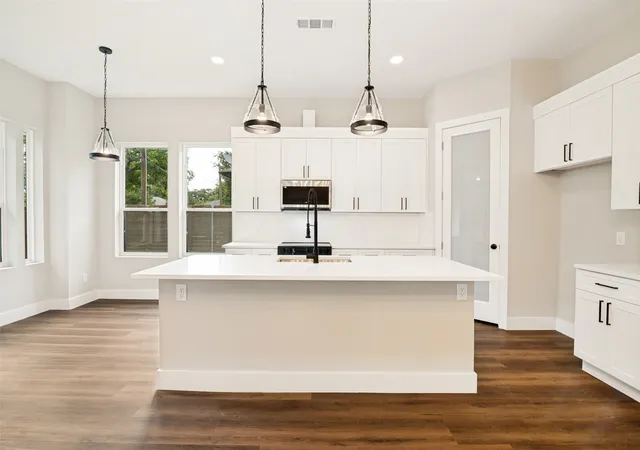 Photo 1 of Single family home for sale at 531 Shirley Ct, Richardson, TX 75081 | MLS# 21323039 | Listing updated on 2026-09-12