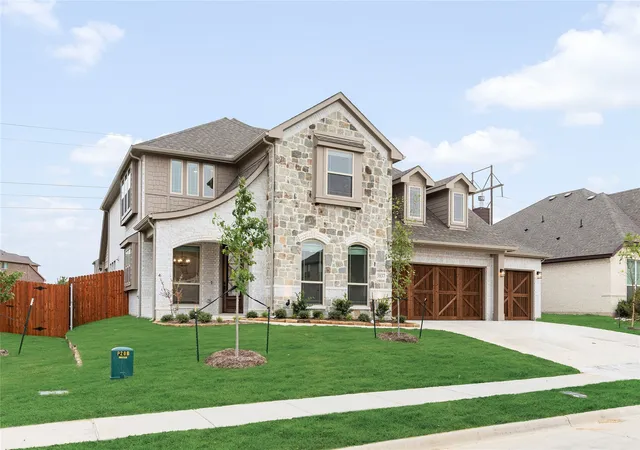 Photo 3 of Single family home for sale at 3837 Eagles Bluff Dr, Midlothian, TX 76065 | MLS# 21331412 | Listing updated on 2026-09-12