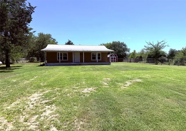 Photo 1 of Single family home for sale at 175 County Road Nw 1010, Mount Vernon, TX 75457 | MLS# 21330855 | Listing updated on 2026-09-29