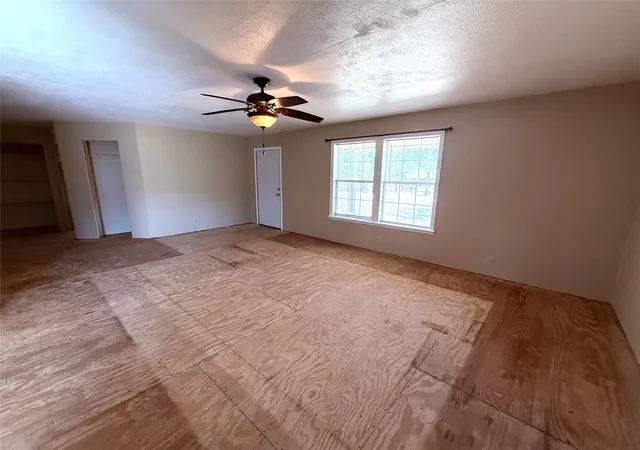 Photo 4 of Single family home for sale at 175 County Road Nw 1010, Mount Vernon, TX 75457 | MLS# 21330855 | Listing updated on 2026-09-29