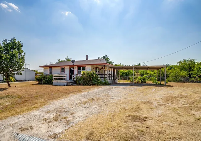 Photo 2 of Sale Pending at 4713 Breezy Hill St, Midlothian, TX 76065 | MLS# 21331936 | Listing updated on 2026-09-10