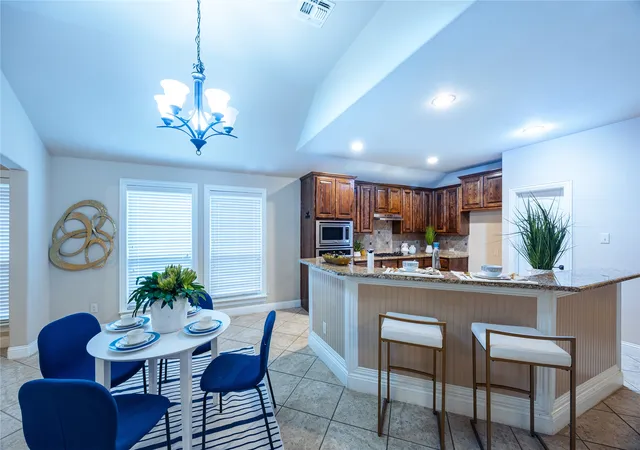 Photo 4 of Single family home for sale at 10301 Paul Revere Wy, Mc Kinney, TX 75072 | MLS# 21332081 | Listing updated on 2026-09-15
