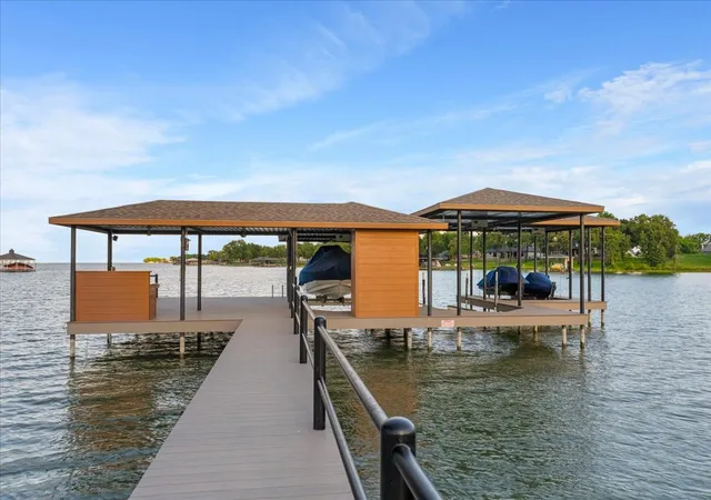 Photo 3 of Single family home for sale at 908 Sailboat Dr, Corsicana, TX 75109 | MLS# 21330778 | Listing updated on 2026-10-05