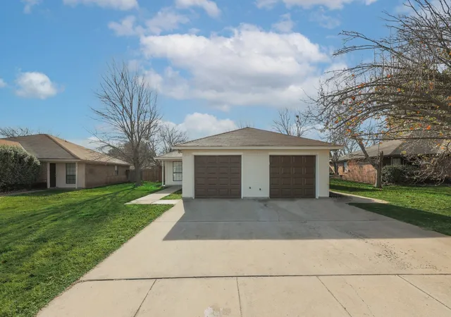 Photo 1 of Multi family home for sale at 1817 San Rafael St, Fort Worth, TX 76134 | MLS# 21332054 | Listing updated on 2026-07-30