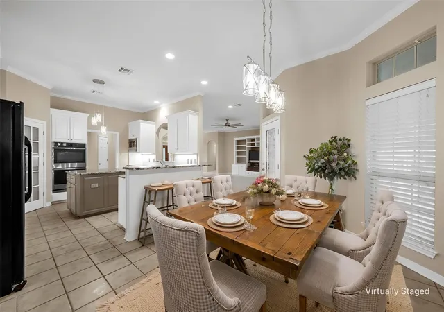 Single family home for sale at 100 Laurel Oaks Ln, Crawford, TX 76638 | MLS# 21332130