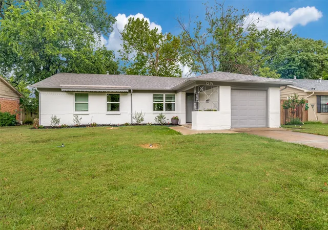 Photo 1 of Single family home for sale at 1219 Dearborn Dr, Richardson, TX 75080 | MLS# 21329039 | Listing updated on 2026-09-14