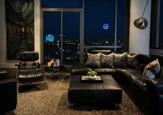 Photo 3 of Condo for sale at 2200 Victory Ave #1505, Dallas, TX 75219 | MLS# 21332137 | Listing updated on 2026-07-28