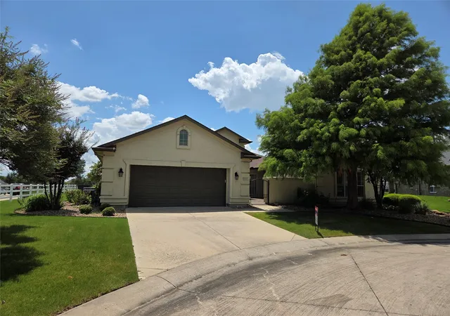 Photo 1 of Single family home for sale at 10016 Edmondson Dr, Denton, TX 76207 | MLS# 21332528 | Listing updated on 2026-09-08
