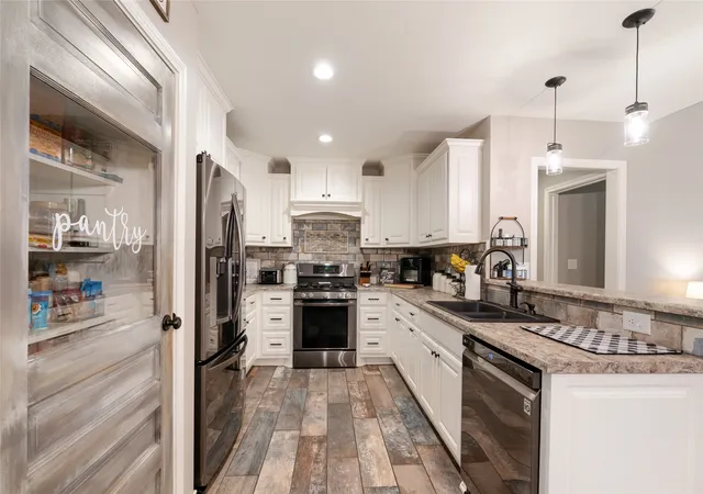 Photo 3 of Single family home for sale at 221 S Avenue C, Point, TX 75472 | MLS# 21330706 | Listing updated on 2026-09-09