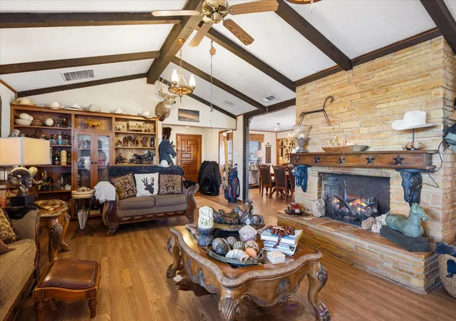 Photo 3 of Single family home for sale at 951 Fm 1476, Dublin, TX 76446 | MLS# 21332063 | Listing updated on 2026-07-31