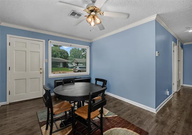Photo 3 of Single family home for sale at 1702 Cline St, Bossier City, LA 71112 | MLS# 21329304 | Listing updated on 2026-09-12