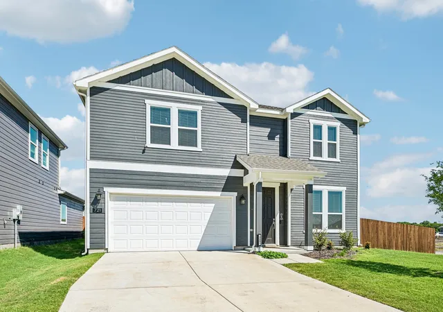 Photo 2 of Single family home for sale at 721 Saint Lawrence Dr, Seagoville, TX 75159 | MLS# 21332104 | Listing updated on 2026-09-12