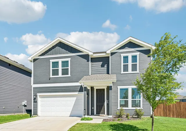 Photo 3 of Single family home for sale at 721 Saint Lawrence Dr, Seagoville, TX 75159 | MLS# 21332104 | Listing updated on 2026-09-12
