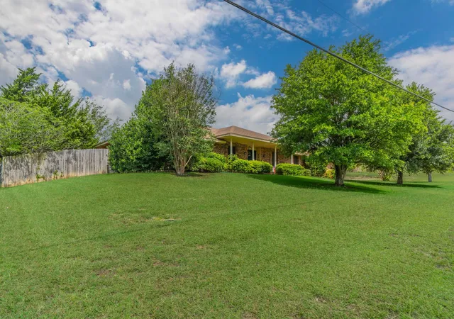 Photo 2 of Single family home for sale at 5011 Springbrook Dr, Midlothian, TX 76065 | MLS# 21332743 | Listing updated on 2026-09-15