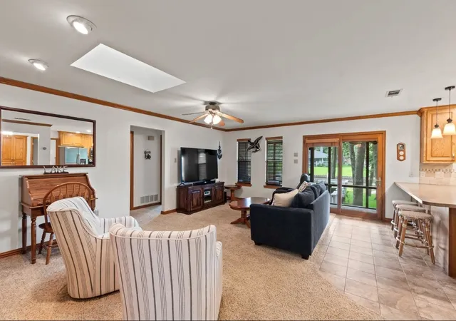 Photo 4 of Single family home for sale at 120 Los Peces, Gun Barrel City, TX 75156 | MLS# 21331745 | Listing updated on 2026-09-21