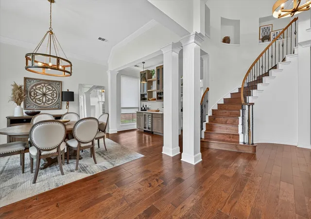 Photo 4 of Single family home for sale at 4009 Beacon St, Flower Mound, TX 75028 | MLS# 20957825 | Listing updated on 2026-09-11