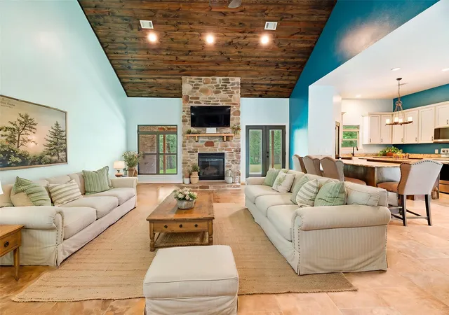 Photo 4 of Single family home for sale at 821 County Road 43830, Paris, TX 75462 | MLS# 21330916 | Listing updated on 2026-09-09