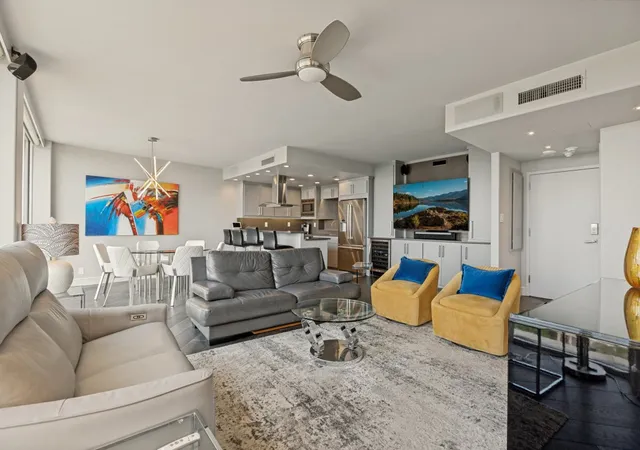 Photo 2 of Condo for sale at 6211 W Northwest Hwy #1707, Dallas, TX 75225 | MLS# 21331168 | Listing updated on 2026-07-31