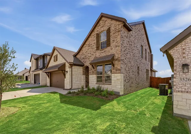 Photo 3 of Single family home for sale at 3528 Helena St, Gainesville, TX 76240 | MLS# 21329863 | Listing updated on 2026-09-11
