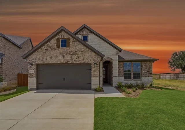 Photo 1 of Single family home for sale at 3401 Helena St, Gainesville, TX 76240 | MLS# 21329809 | Listing updated on 2026-10-04