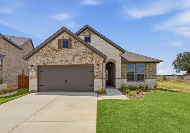 Photo 2 of Single family home for sale at 3401 Helena St, Gainesville, TX 76240 | MLS# 21329809 | Listing updated on 2026-10-04