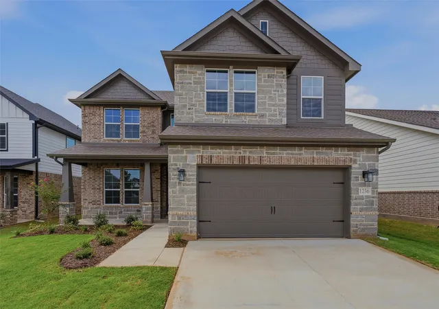 Photo 2 of Sale Pending at 1236 Colca Dr, Springtown, TX 76082 | MLS# 21330921 | Listing updated on 2026-09-09