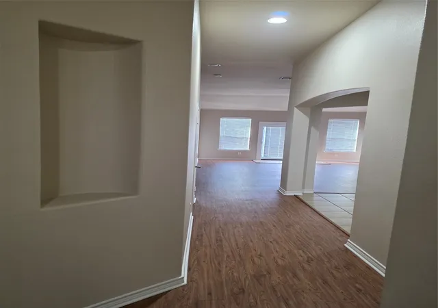 Photo 3 of Sale Pending at 1743 Summerwood Ln, Cedar Hill, TX 75104 | MLS# 21332702 | Listing updated on 2026-09-12