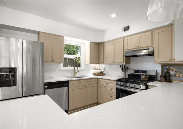 Photo 3 of Single family home for sale at 11367 Lippitt Ave, Dallas, TX 75218 | MLS# 21332912 | Listing updated on 2026-09-12