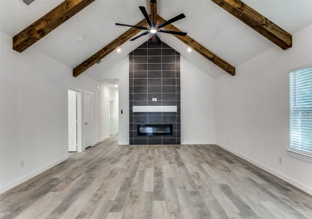 Photo 4 of Single family home for sale at 1329 Arizona Ave, Fort Worth, TX 76104 | MLS# 21332936 | Listing updated on 2026-09-15