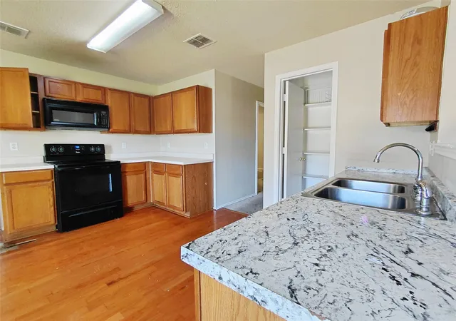 Photo 4 of Single family home for sale at 2123 W Grove Ln, Grand Prairie, TX 75052 | MLS# 21333104 | Listing updated on 2026-09-10