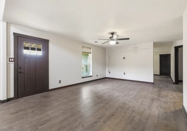 Photo 4 of Single family home for sale at 5377 Fm 219 W, Carlton, TX 76436 | MLS# 21333069 | Listing updated on 2026-09-11