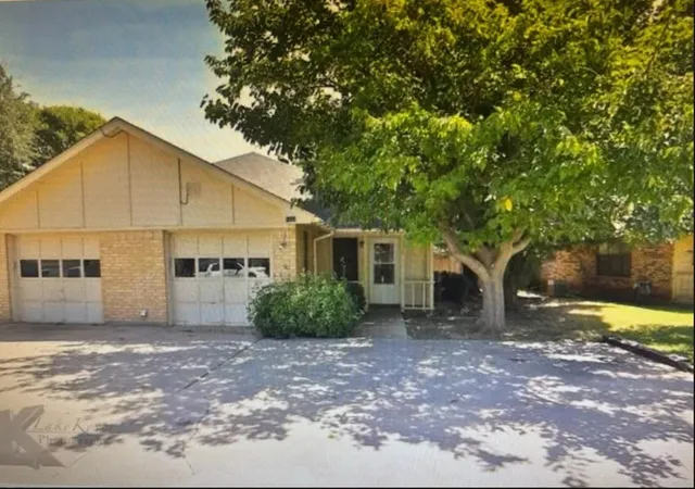 Photo 1 of Sale Pending at 1337 Westheimer Rd, Abilene, TX 79601 | MLS# 21333424 | Listing updated on 2026-09-09