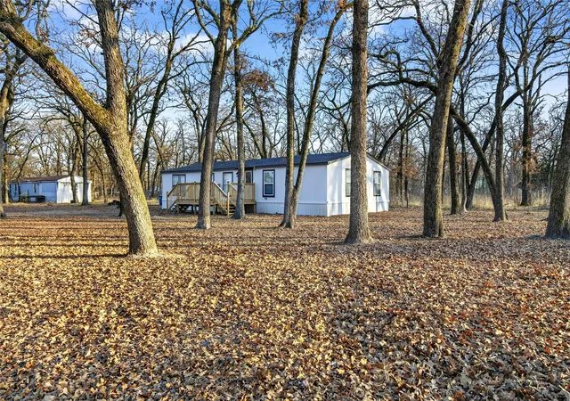 Photo 1 of Manufactured home for sale at 237 Wildflower Dr, Mabank, TX 75156 | MLS# 21333471 | Listing updated on 2026-09-10