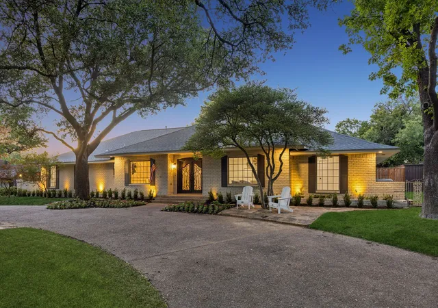 Photo 1 of Single family home for sale at 6941 Midcrest Dr, Dallas, TX 75254 | MLS# 21329549 | Listing updated on 2026-09-13