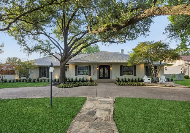 Photo 2 of Single family home for sale at 6941 Midcrest Dr, Dallas, TX 75254 | MLS# 21329549 | Listing updated on 2026-09-13