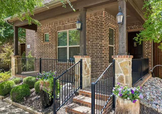 Photo 3 of Single family home for sale at 4421 Broadway Ave, Flower Mound, TX 75028 | MLS# 21322976 | Listing updated on 2026-09-13