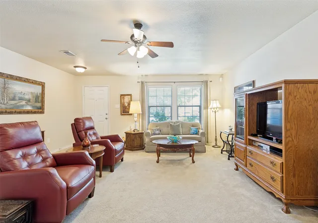 Photo 4 of Sale Pending at 317 Amethyst Dr, Fort Worth, TX 76131 | MLS# 21332423 | Listing updated on 2026-09-08