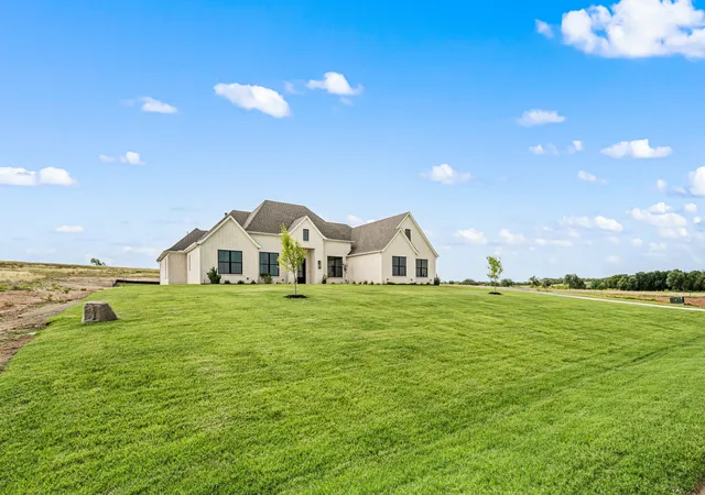 Photo 2 of Single family home for sale at 3006 Wheeler Branch Rd, Granbury, TX 76049 | MLS# 21331435 | Listing updated on 2026-07-30