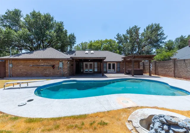 Photo 1 of Single family home for sale at 46 Augusta Dr, Abilene, TX 79606 | MLS# 21332594 | Listing updated on 2026-09-13