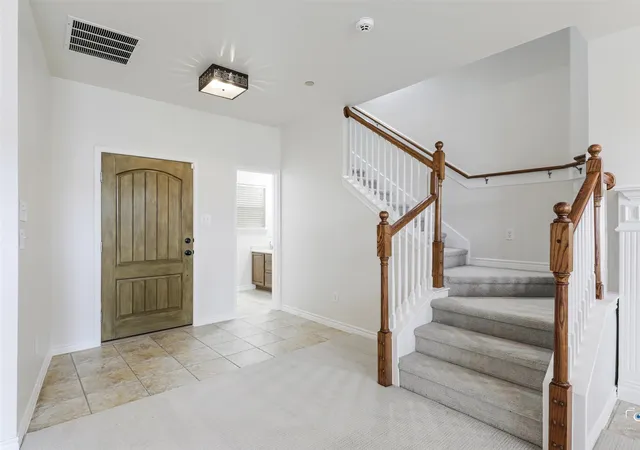 Photo 3 of Townhouse for sale at 6229 Texana Wy, Plano, TX 75074 | MLS# 21302604 | Listing updated on 2026-09-12