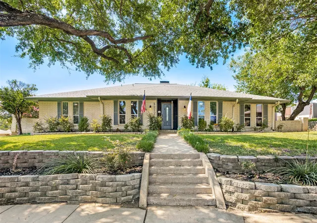 Photo 2 of Sale Pending at 3217 Colonel Cir, Garland, TX 75043 | MLS# 21332733 | Listing updated on 2026-09-28