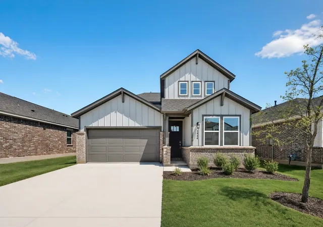 Photo 1 of Sale Pending at 1444 Zapateado Wy, Fort Worth, TX 76052 | MLS# 21333888 | Listing updated on 2026-09-09