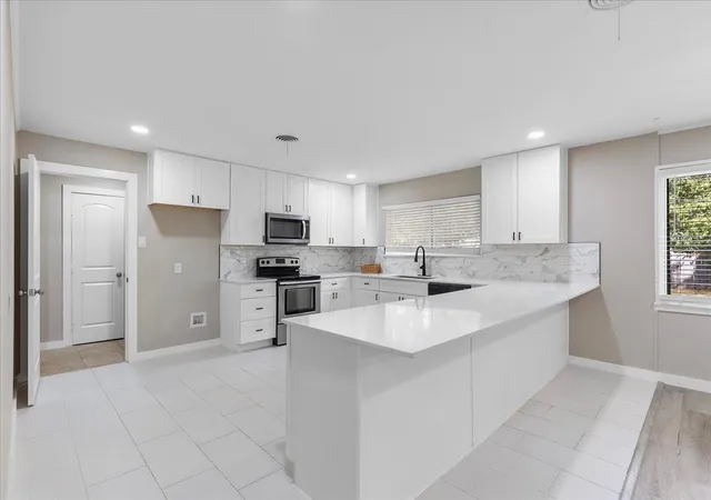 Photo 2 of Single family home for sale at 3620 Chaffin Dr, Richland Hills, TX 76118 | MLS# 21333922 | Listing updated on 2026-09-14