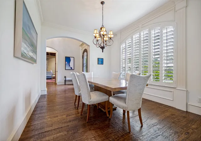 Photo 3 of Single family home for sale at 6520 Sondra Dr, Dallas, TX 75214 | MLS# 21332649 | Listing updated on 2026-09-14