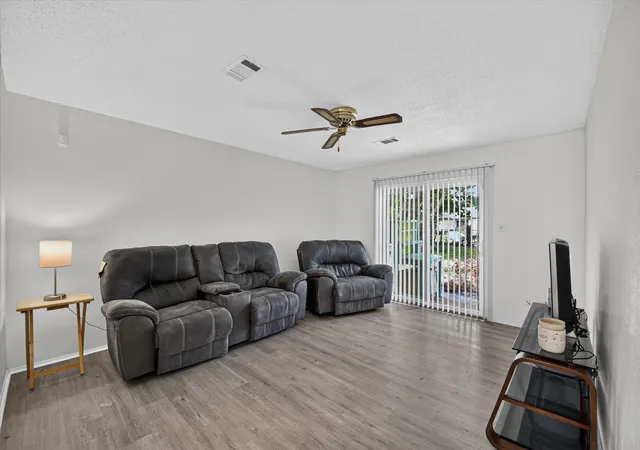 Photo 3 of Single family home for sale at 14413 Horseshoe Trl, Balch Springs, TX 75180 | MLS# 21333980 | Listing updated on 2026-09-11