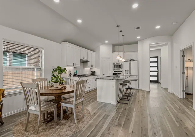 Photo 3 of Single family home for sale at 2524 Solomons Pl, Wylie, TX 75098 | MLS# 21305840 | Listing updated on 2026-09-15