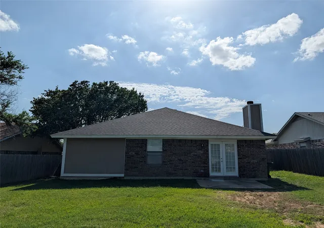Photo 3 of Sale Pending at 8220 Meadowbrook Dr, Watauga, TX 76148 | MLS# 21333495 | Listing updated on 2026-09-20